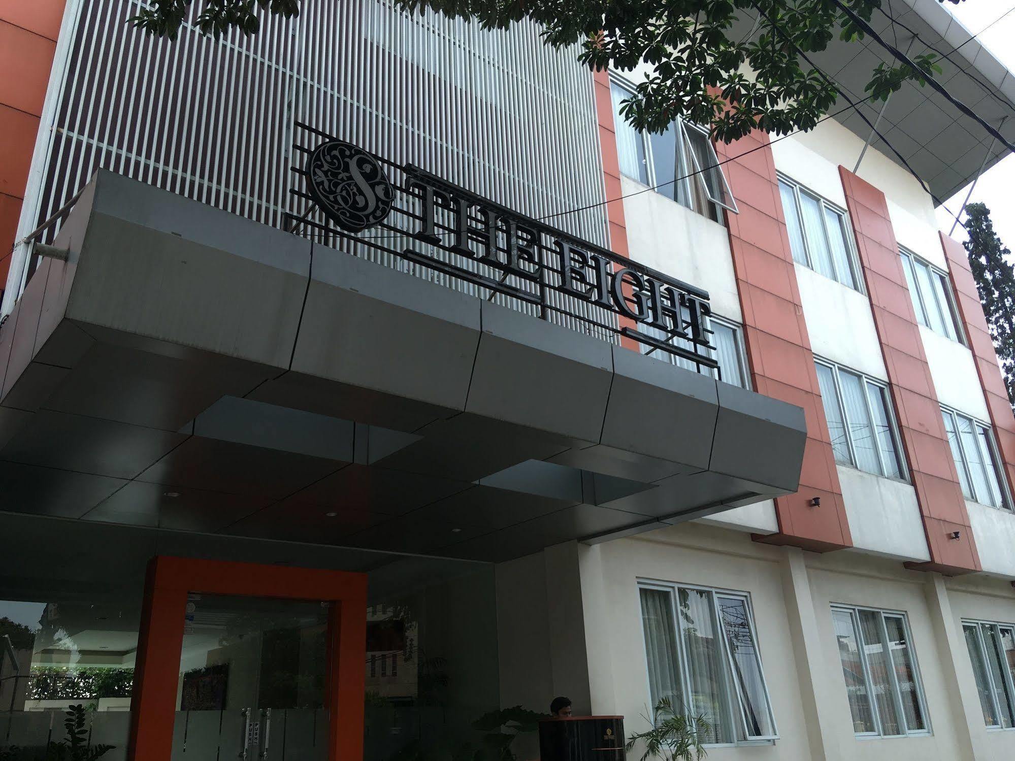 The Eight Hotel 3*